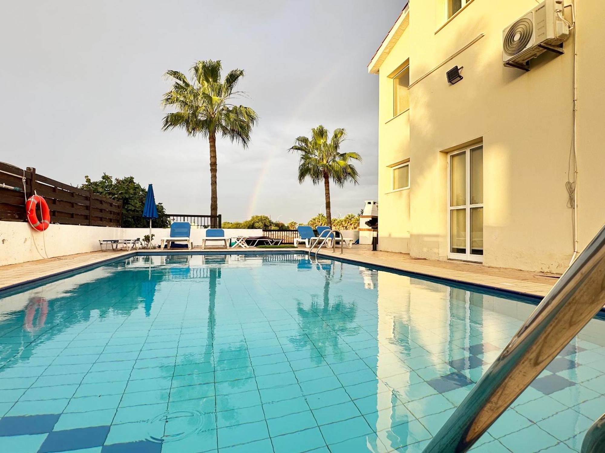 Sunset Pearl Holiday Villa Ajia Napa Zewnętrze zdjęcie
